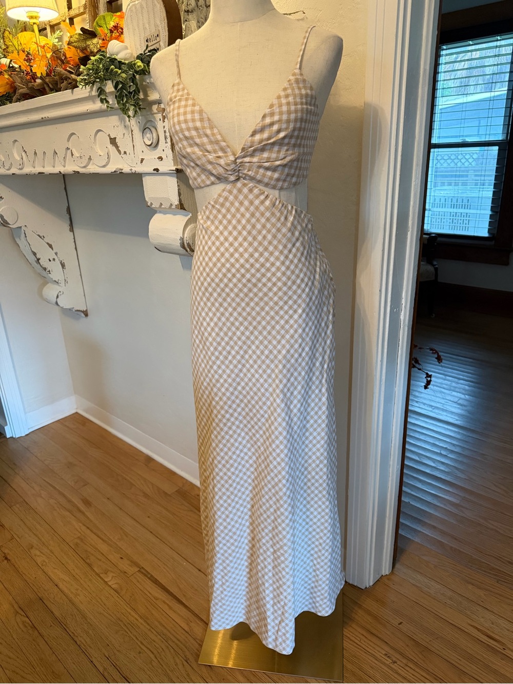 Abercrombie & Fitch Beige Gingham Cutout Maxi Dress